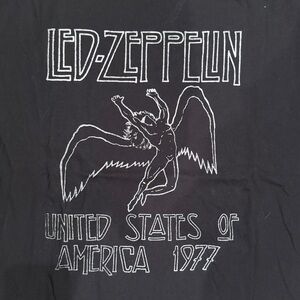 Led Zeppelin Black Graphic Short-Sleeve Tee